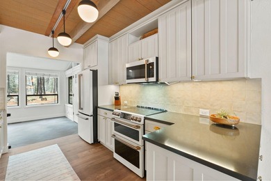 Experience elevated living in Black Butte Ranch with this - photo 13