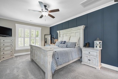 Stunning custom home with timeless charm! Welcome to this - photo 26