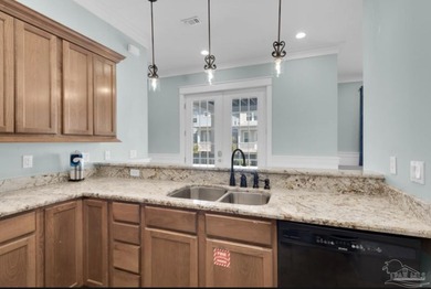 Seaside-Style Cottage in Navarre Beach - Perfect for Large - photo 32