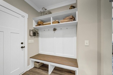Stunning custom home with timeless charm! Welcome to this - photo 35
