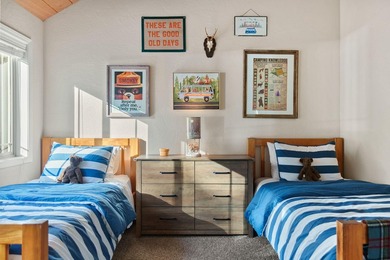Experience elevated living in Black Butte Ranch with this - photo 37