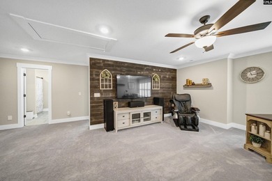 Stunning custom home with timeless charm! Welcome to this - photo 42