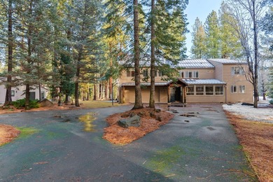 Experience elevated living in Black Butte Ranch with this - photo 43