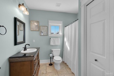 Seaside-Style Cottage in Navarre Beach - Perfect for Large - photo 50