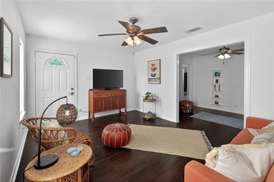 Charming coastal retreat in the heart of Corpus Christi! This - photo 7