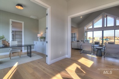 Created by Canyon Crest Homes, this gorgeous modern lodge sits - photo 8