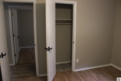 Welcome to 619 Lakeshore Drive in the Pine Bluff Shores - photo 27