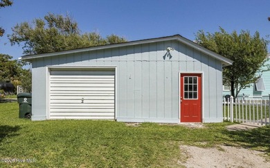 Large 50x185 corner lot in the heart of downtown Beaufort! Cute - photo 31