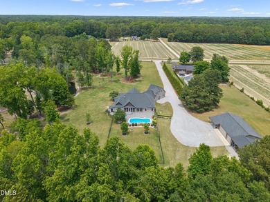 Looking for a property with lots of beautiful - photo 3