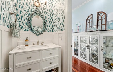 Located in the beautifully established neighborhood of Battery - photo 16