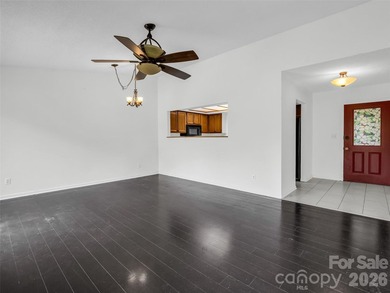 Enjoy easy mountain living in this charming 2-bedroom, 2-bath - photo 16