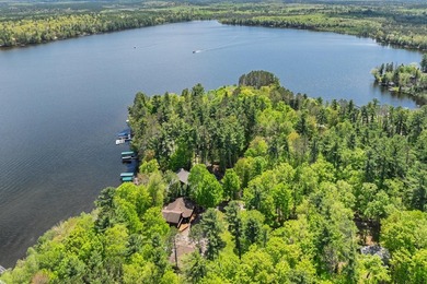 Set on sought-after Squirrel Lake, this inviting year-round 3 BD - photo 18