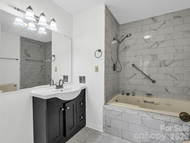 Enjoy easy mountain living in this charming 2-bedroom, 2-bath - photo 19