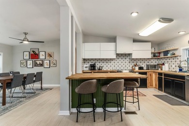 Welcome to your own slice of waterfront luxury on beautiful Lake - photo 23