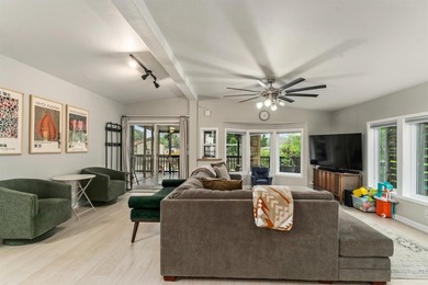 Welcome to your own slice of waterfront luxury on beautiful Lake - photo 26