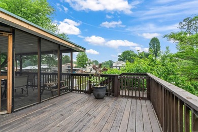 Welcome to your own slice of waterfront luxury on beautiful Lake - photo 27