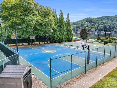 Enjoy easy mountain living in this charming 2-bedroom, 2-bath - photo 43