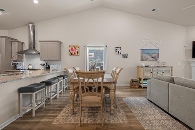 This 3 bedroom plus flex room, 2 bath home is located in - photo 19
