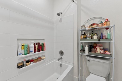 Welcome to this 6-year-old home with a thoughtfully designed - photo 24