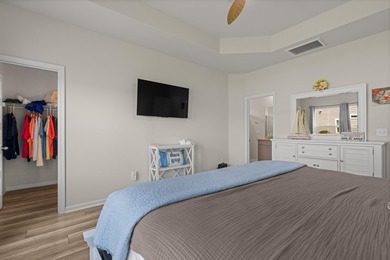 This 3 bedroom plus flex room, 2 bath home is located in - photo 28