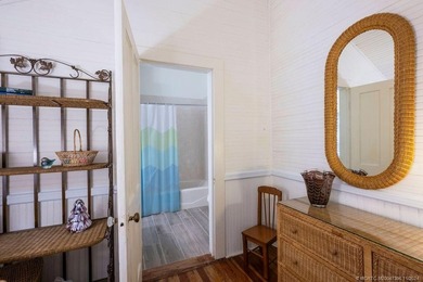 *AS IS*,Cash only-Short sale.Needs work.Enchanting 100+ year old - photo 30