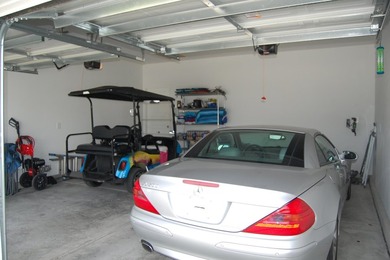 This 3 bedroom plus flex room, 2 bath home is located in - photo 42