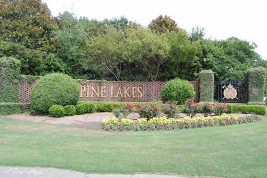 This 3 bedroom plus flex room, 2 bath home is located in - photo 48