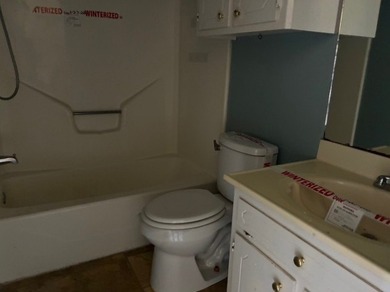 HUD owned property. Case #495-704555. HUD properties are sold - photo 5