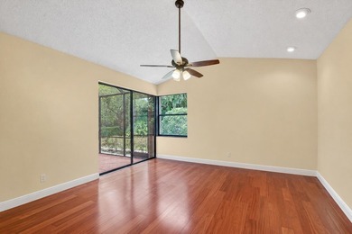 Beautiful Windsor Model Dover Home Located in Wycliffe Golf & - photo 13