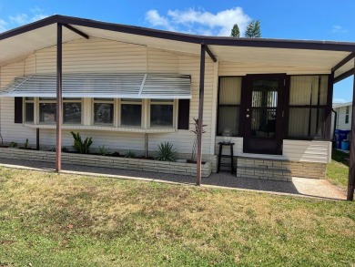 Lake Henry - Polk County Home For Sale in Winter Haven Florida