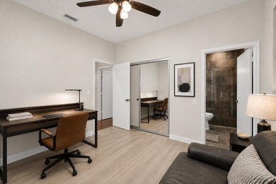 Beautiful Windsor Model Dover Home Located in Wycliffe Golf & - photo 21