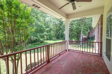 Stunning, triple split 4BD, 3BA, 2,769 sf, one-story brick home - photo 23