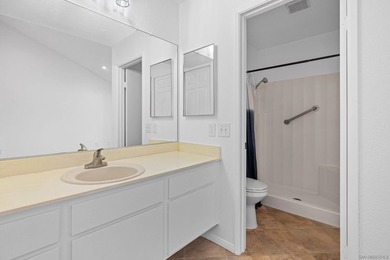 Welcome to this beautifully maintained single story home - photo 23