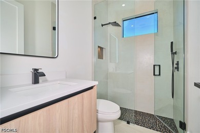 NEW CONSTRUCTION home!!! 4 bedrooms, 3 bathrooms, a spacious - photo 30