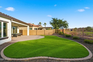 Luxury living awaits in Gilbert's premier gated golf community - photo 31