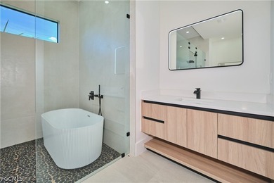 NEW CONSTRUCTION home!!! 4 bedrooms, 3 bathrooms, a spacious - photo 33