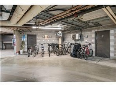HUGE PRICE REDUCTION!!! Ready to move in....Not very many of - photo 35