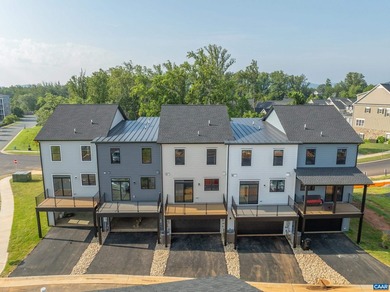 PRESALE 2026 DEVLIVERY. END UNIT. The Avon is a modern townhome - photo 2