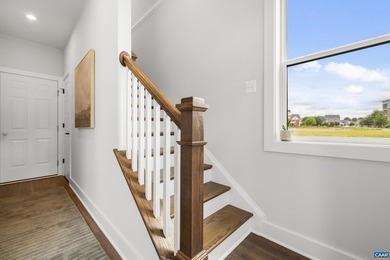 PRESALE 2026 DEVLIVERY. END UNIT. The Avon is a modern townhome - photo 7