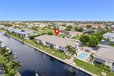 Cape Coral Lakes Area Condo For Sale in Cape Coral Florida