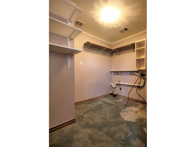 Looking for a property where you can live and work in the Texas - photo 12