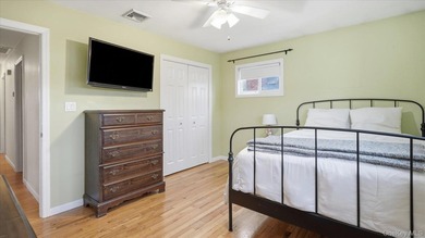 Welcome to 45 Margaret Road, a beautifully maintained move-in - photo 14