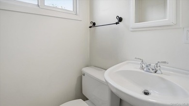 Welcome to 45 Margaret Road, a beautifully maintained move-in - photo 15