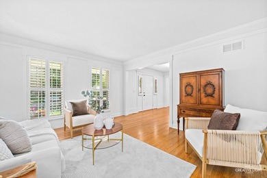 Welcome to this beautifully updated home in desirable Heritage - photo 7