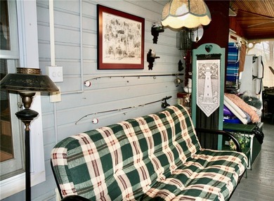 Welcome to *Island Treasure*, a charming historic cottage - photo 20