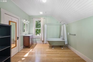 Step back in time with this beautifully renovated and maintained - photo 25