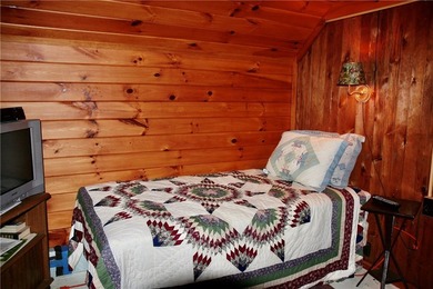 Welcome to *Island Treasure*, a charming historic cottage - photo 26