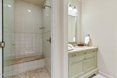 Spectacular Waterfront Condo with 4 beds and 5.5 baths. Highly - photo 32