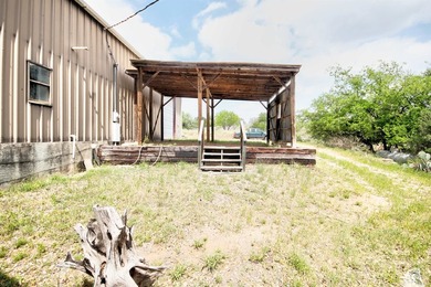 Looking for a property where you can live and work in the Texas - photo 33