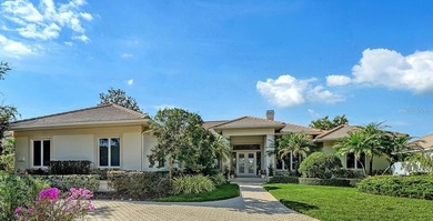 (private lake, pond, creek) Home Sale Pending in University Park Florida
